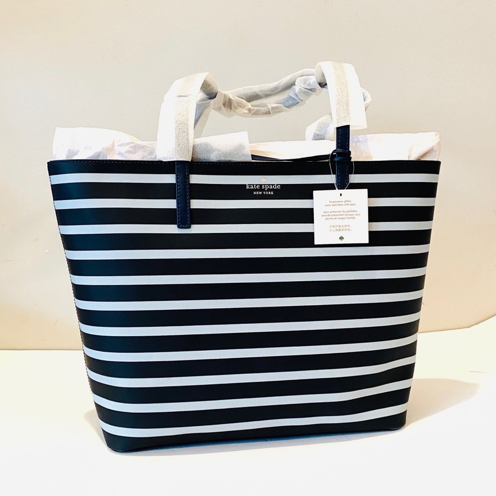 Kate Spade Extra Large Leather Tote NWT - Picture 3 of 8